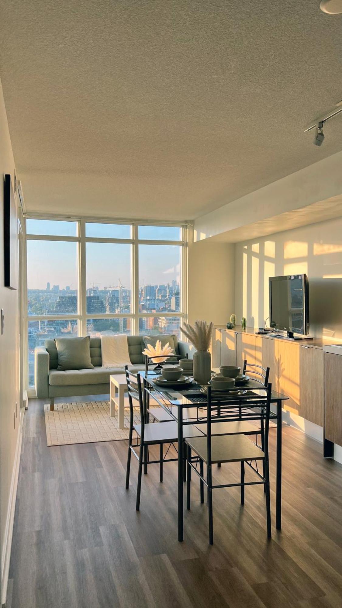 Cozy Condo In Downtown Toronto + Free Parking Luaran gambar
